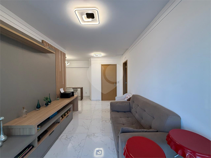Foto REO1102741