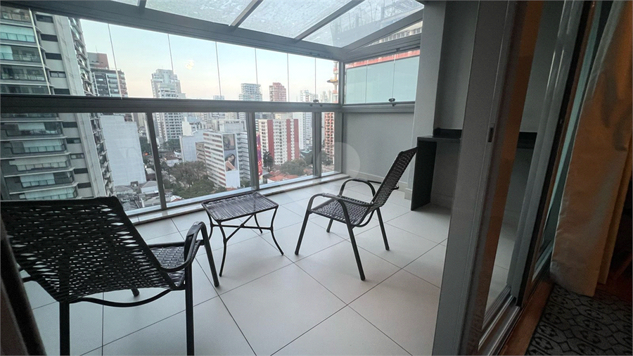 Foto REO1102752