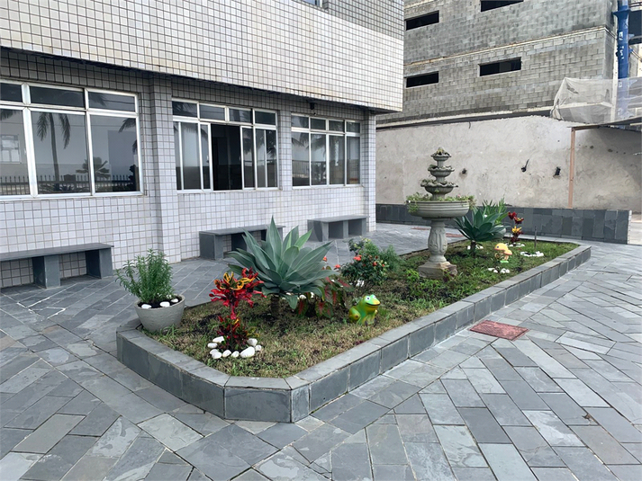 Foto REO1102757