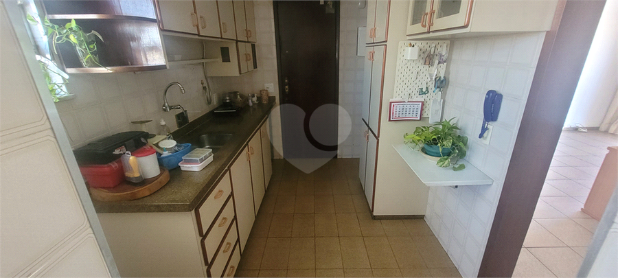 Foto REO1102760