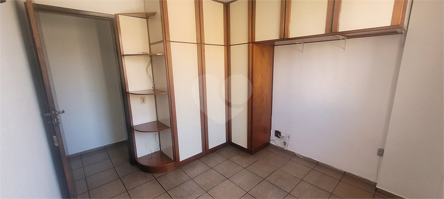 Foto REO1102760