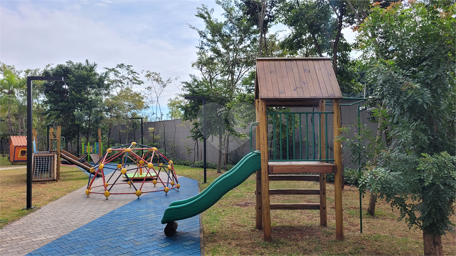 Foto REO1102766