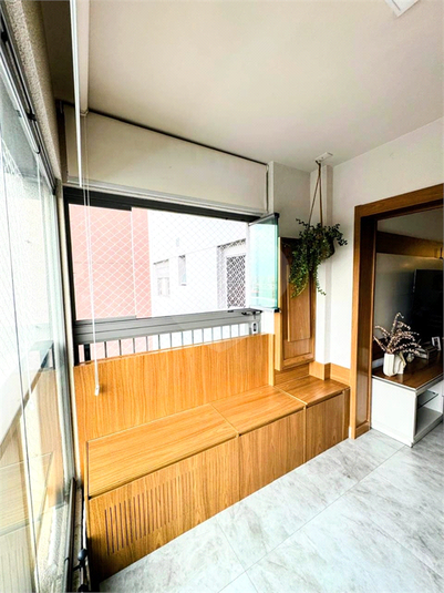 Foto REO1102766