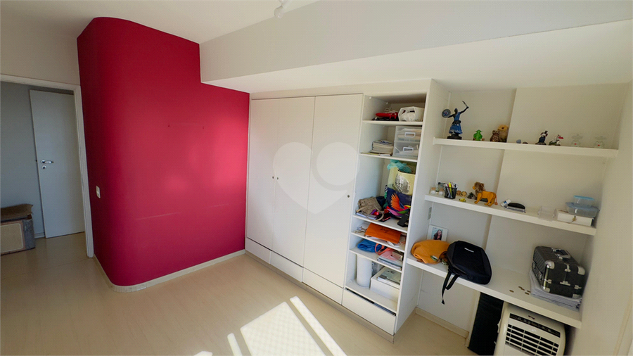 Foto REO1102768