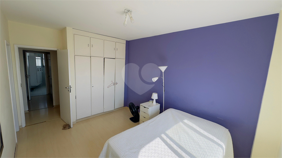 Foto REO1102768