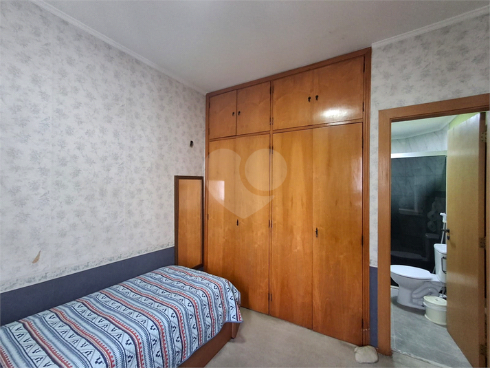 Foto REO1102771