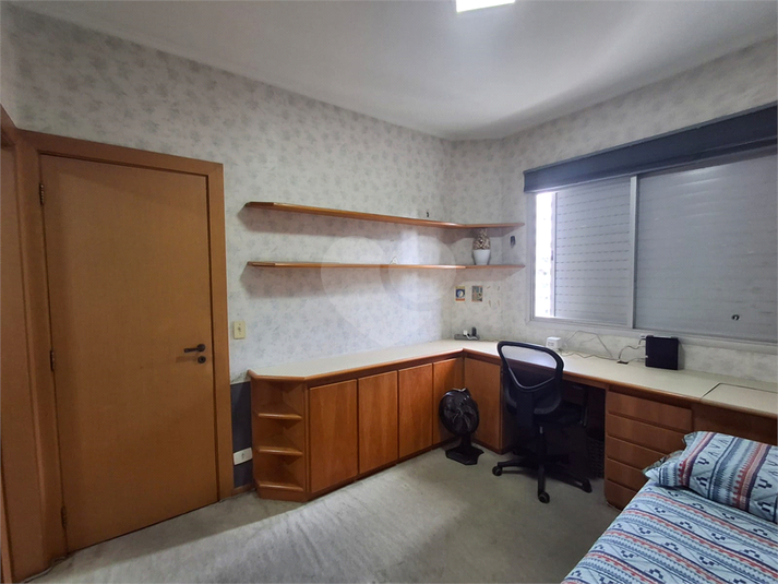 Foto REO1102771