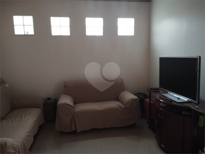 Foto REO1102774