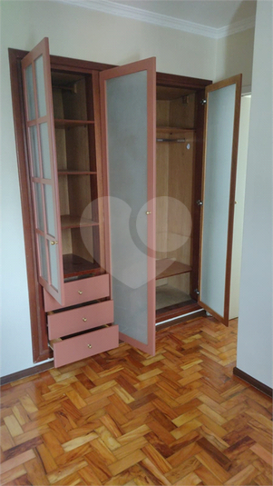Foto REO1102783