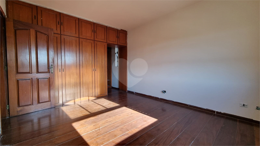 Foto REO1102786
