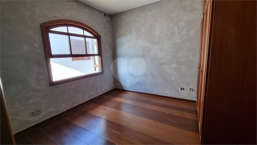 Foto REO1102786