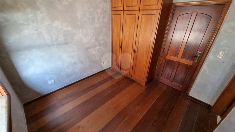 Foto REO1102786