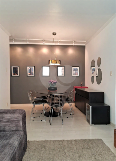 Foto REO1102800