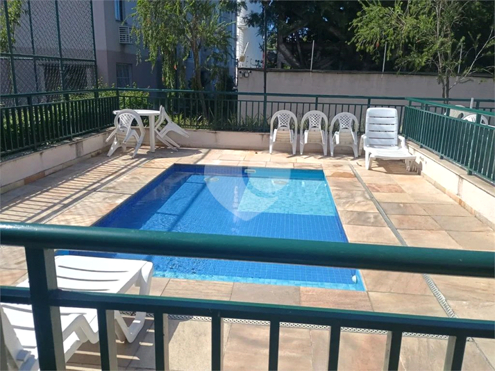 Foto REO1102810
