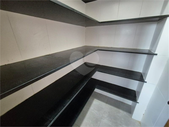 Foto REO1102811