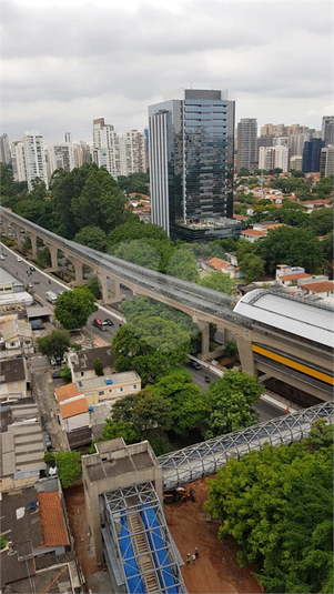 Foto REO1102827