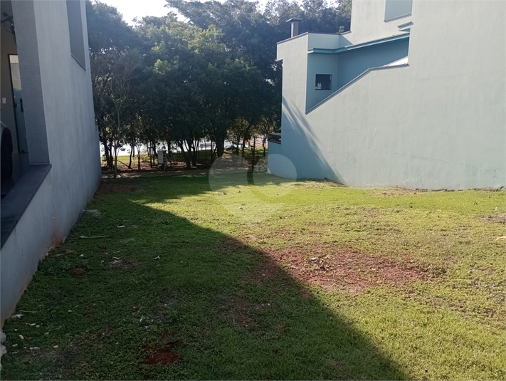 Foto REO1102838