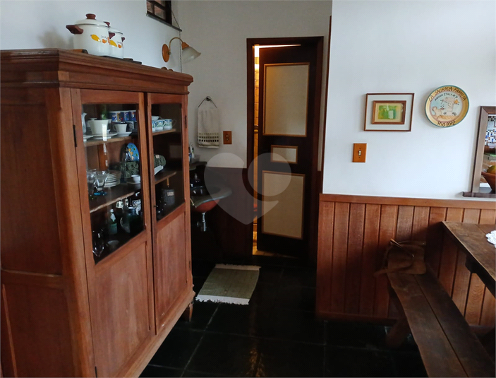 Foto REO1102839