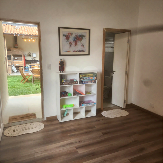 Foto REO1102841