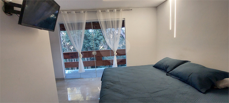 Foto REO1102844