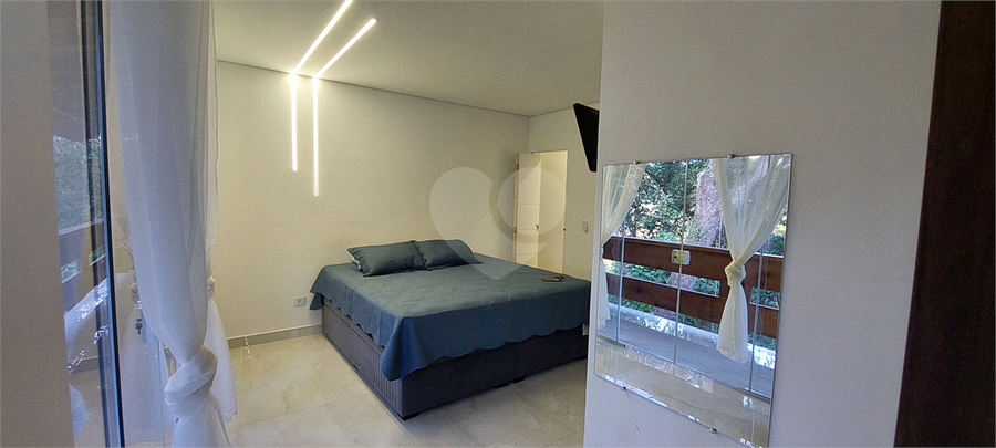 Foto REO1102844