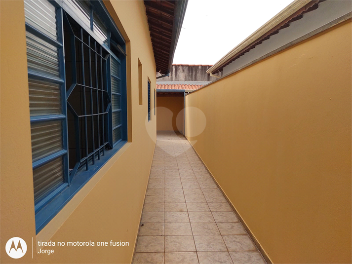Foto REO1102846