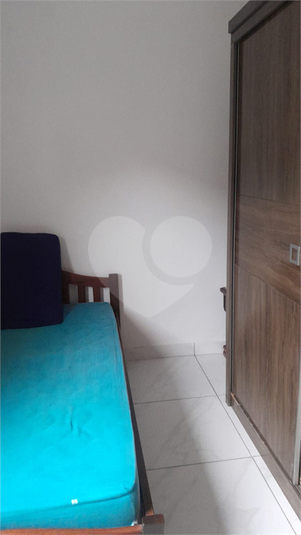 Foto REO1102853