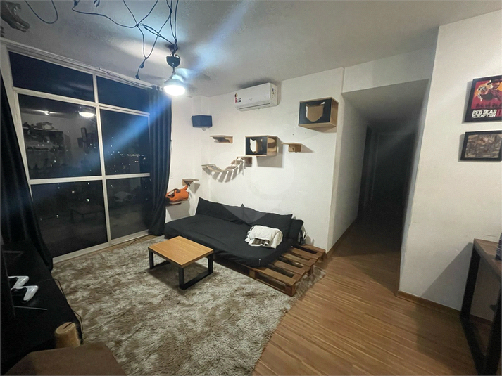 Foto REO1102856