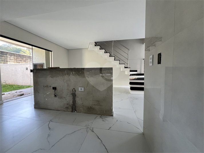 Foto REO1102861