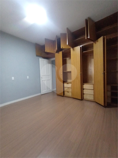 Foto REO1102862