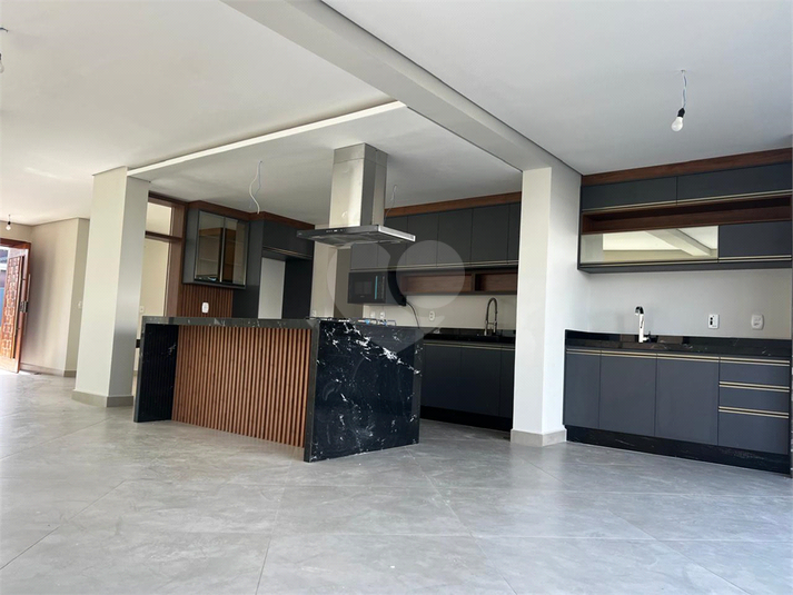 Foto REO1102878