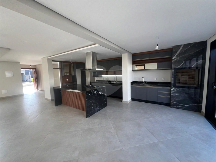 Foto REO1102878