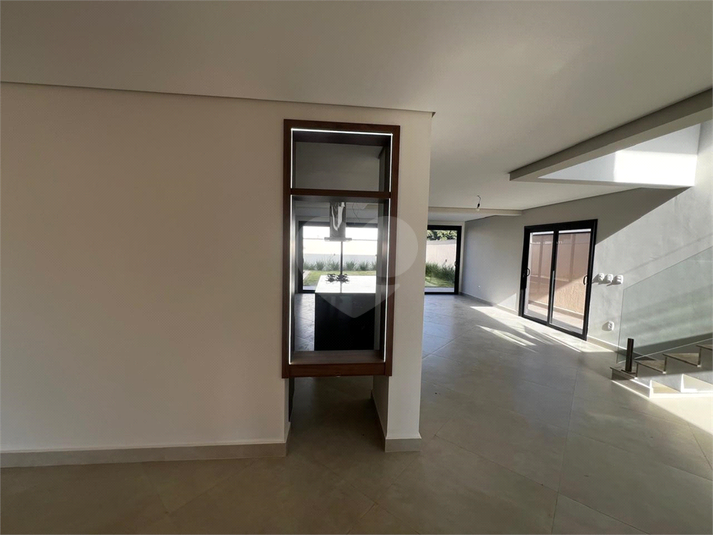 Foto REO1102878