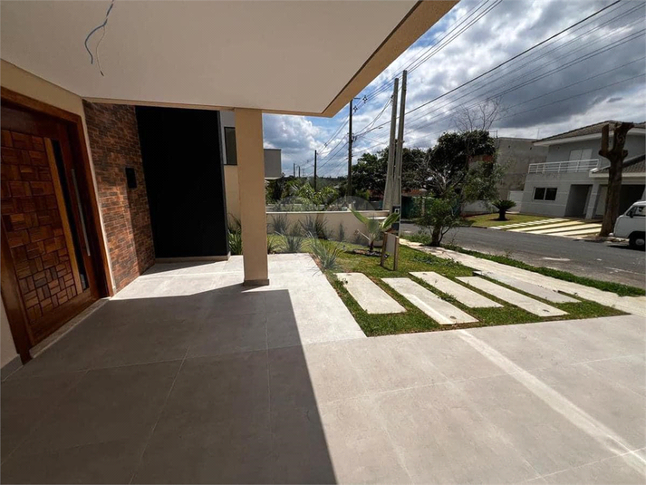 Foto REO1102878