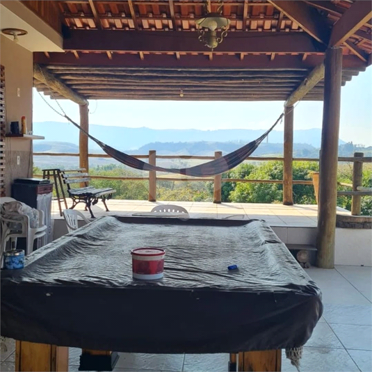 Foto REO1102879