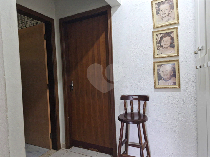 Foto REO1102879