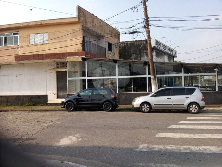 Foto REO1102881