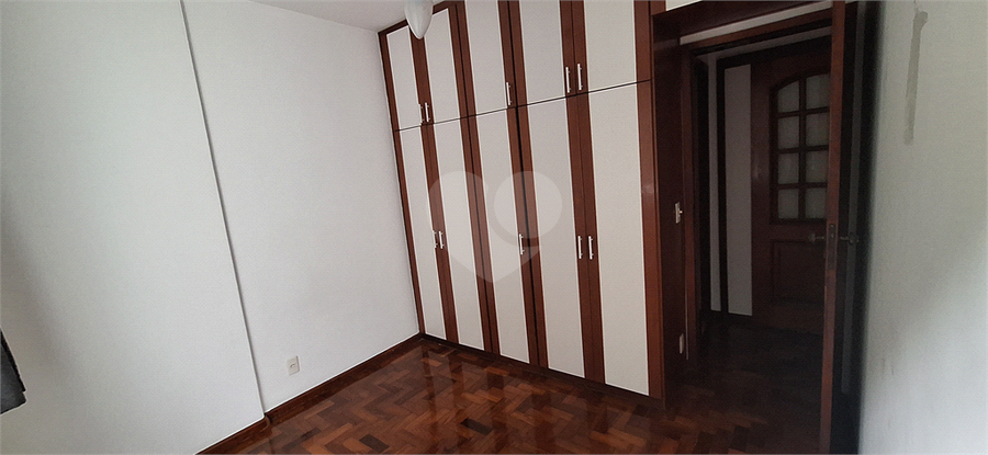 Foto REO1102928