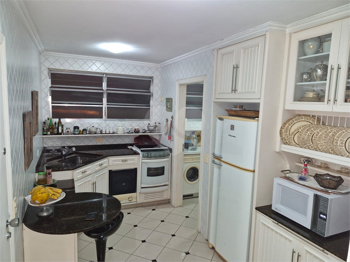 Foto REO1102933