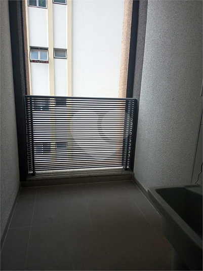 Foto REO1102934