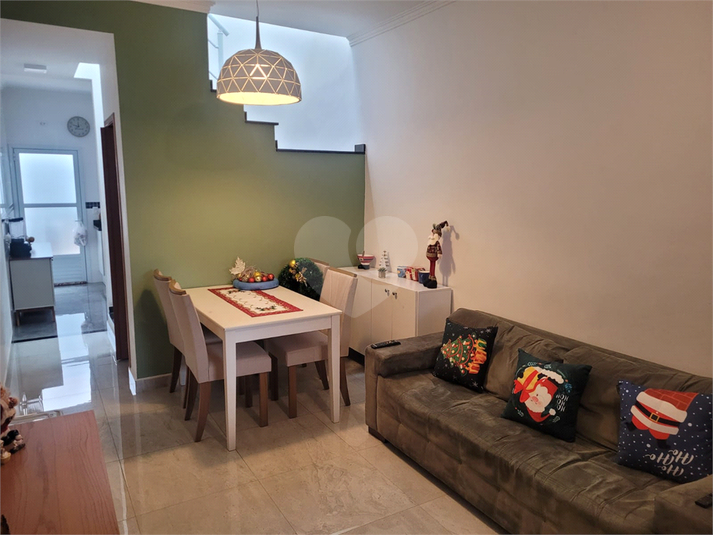 Foto REO1102936