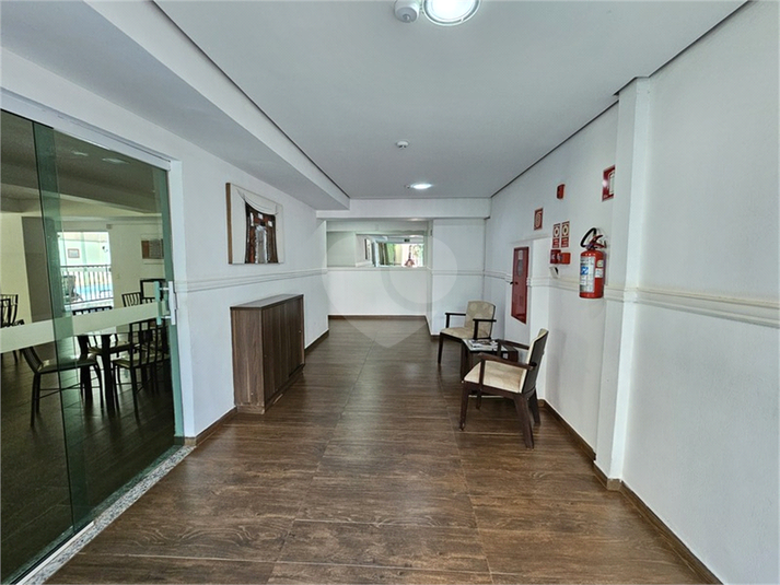 Foto REO1102943