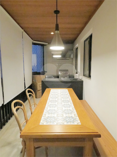 Foto REO1102947