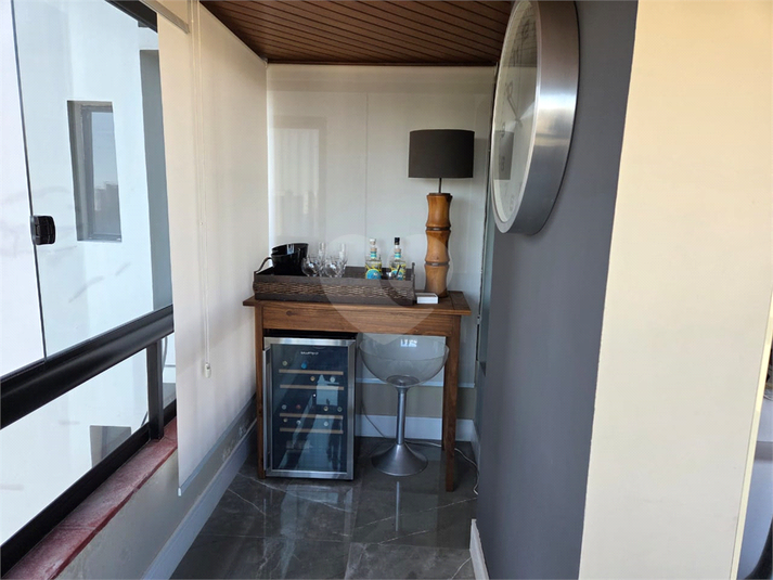 Foto REO1102950