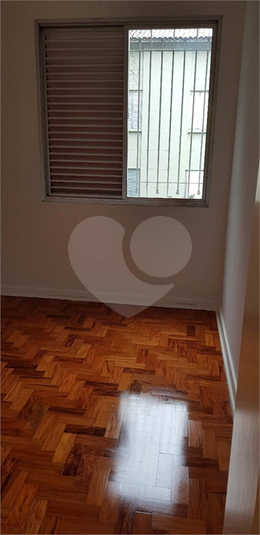 Foto REO1102953