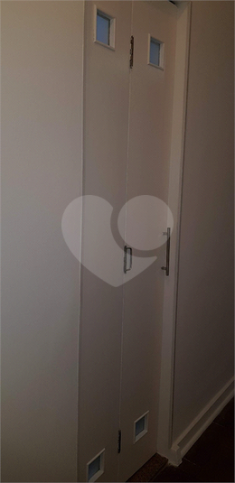 Foto REO1102953