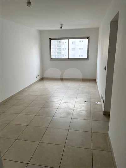 Foto REO1102959