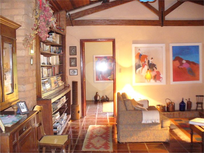Foto REO1102975