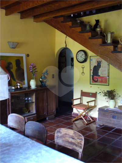 Foto REO1102975