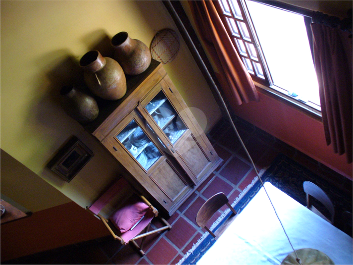 Foto REO1102975